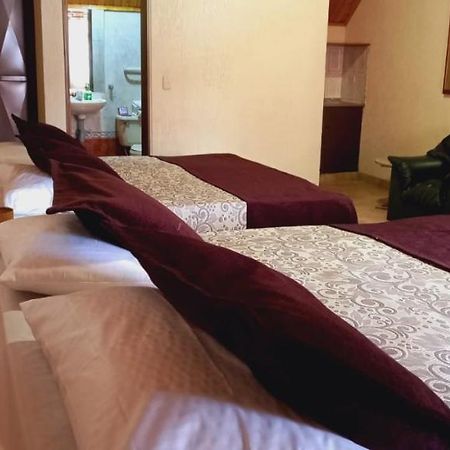 Hoteles Bogota Inn Colonial מראה חיצוני תמונה