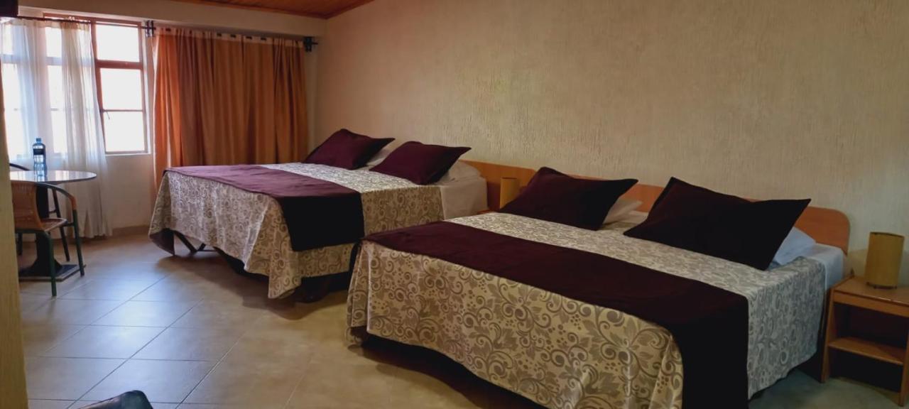 Hoteles Bogota Inn Colonial מראה חיצוני תמונה