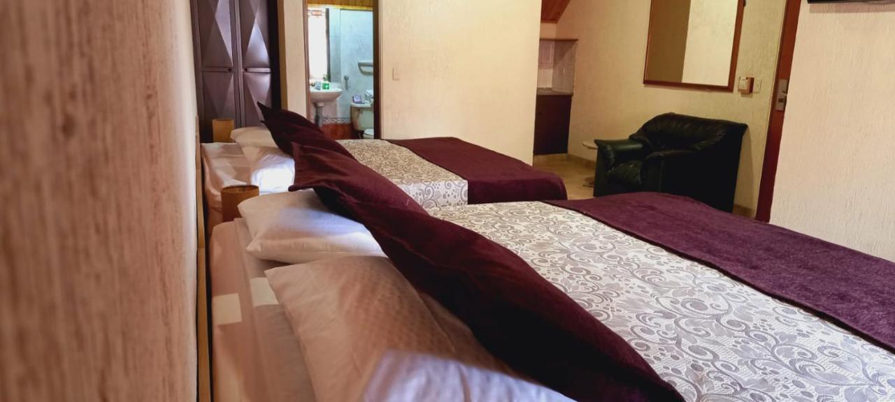 Hoteles Bogota Inn Colonial מראה חיצוני תמונה