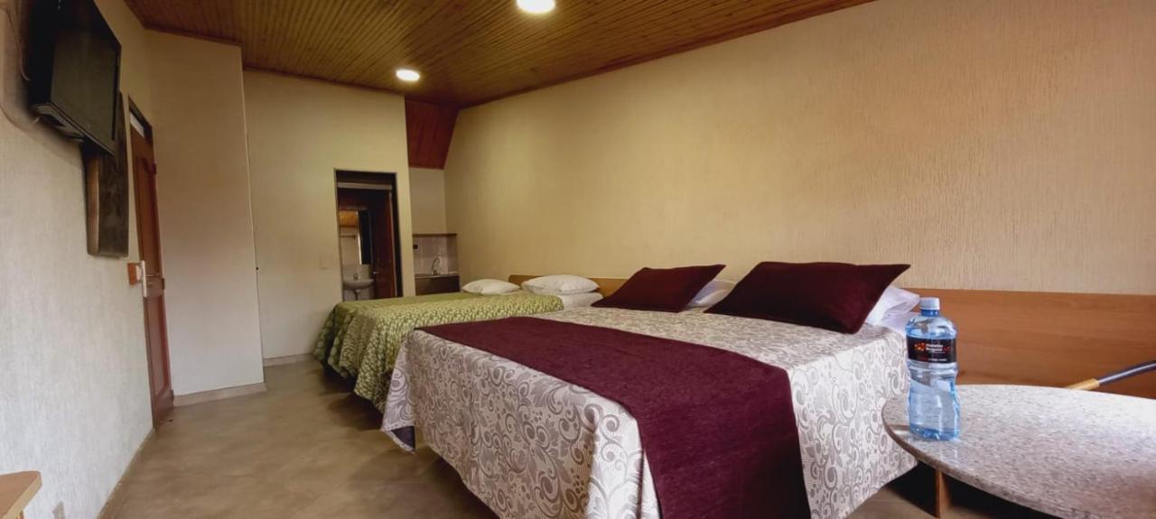 Hoteles Bogota Inn Colonial מראה חיצוני תמונה