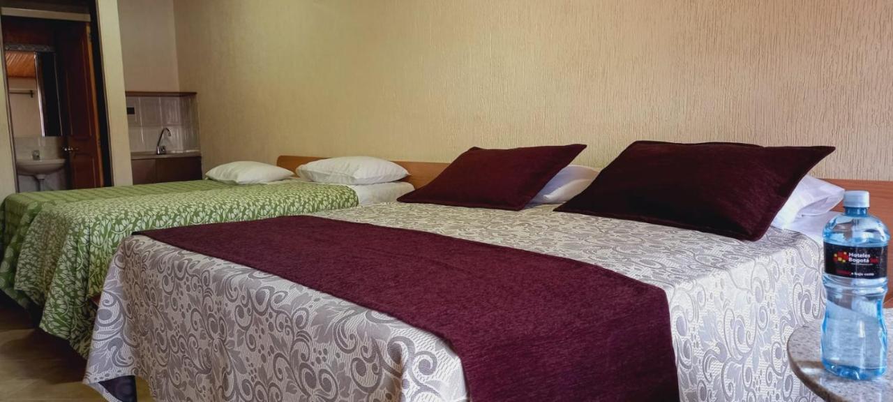 Hoteles Bogota Inn Colonial מראה חיצוני תמונה