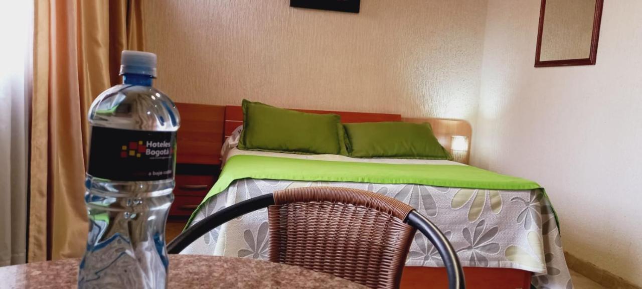 Hoteles Bogota Inn Colonial מראה חיצוני תמונה